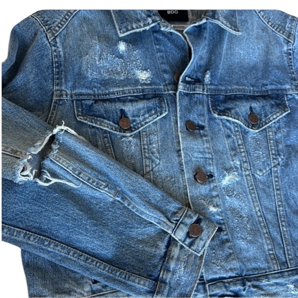 BDG for Urban Outfitters Distressed Denim Jean Jacket Small - Picture 3 of 6